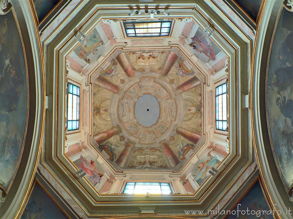Milan (Italy) - Interior of the dome of the Chapel of St. Nicholas of Tolentino in the Basilica of San Marco